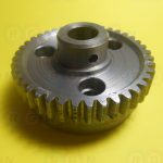 Engrane de 3 agujeros para rodillo oscilador - 350, 360, 375, Series 88, Series 98